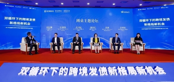 澳门凤凰论坛网站,最新热门解析实施_精英版121，127.13