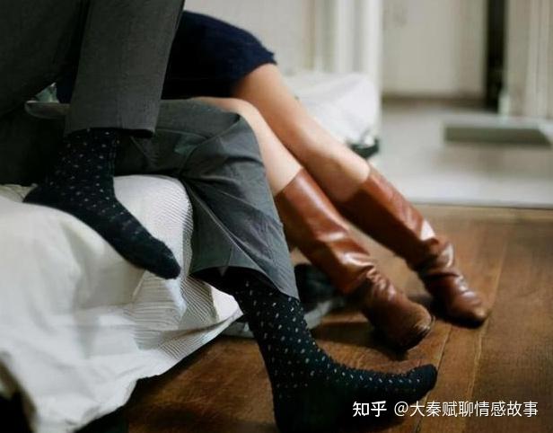 新周末夫妻在线看,最新热门解析实施_精英版121，127.13