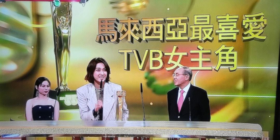 翻曲谱的女子电影在线观看,数据解释落实_整合版121，127.13