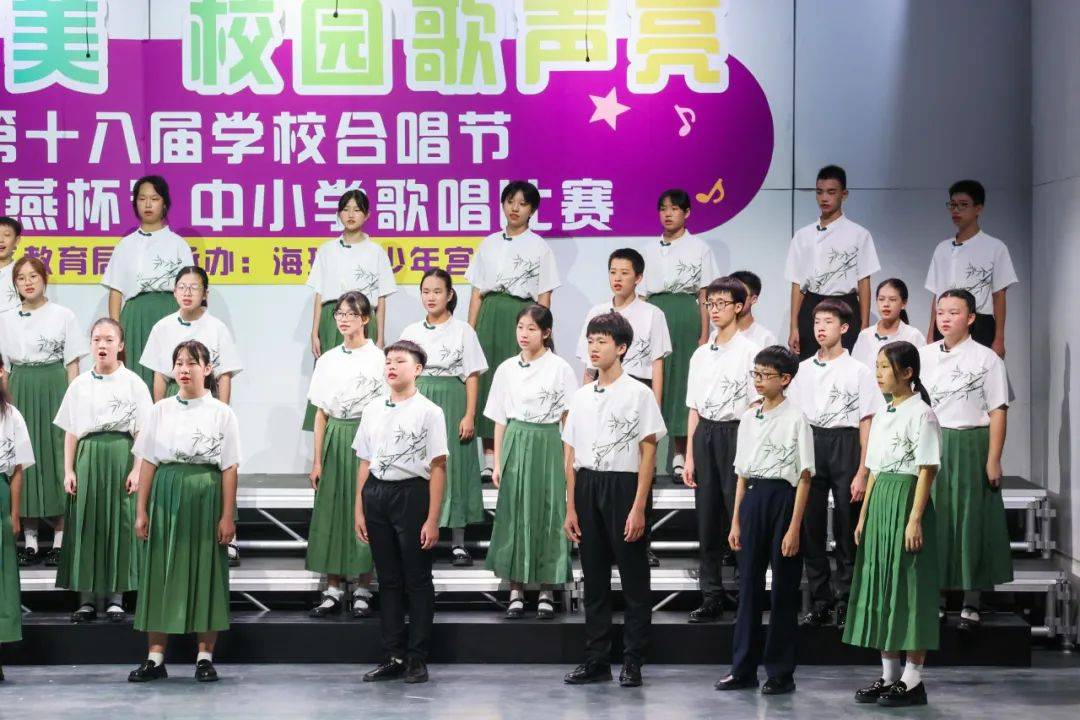 校合唱团的秘密,最新热门解析实施_精英版121，127.13