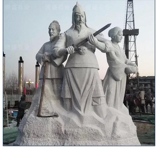 2025新澳门天天开好彩.和东汉石人像立在路边与东汉石雕人像